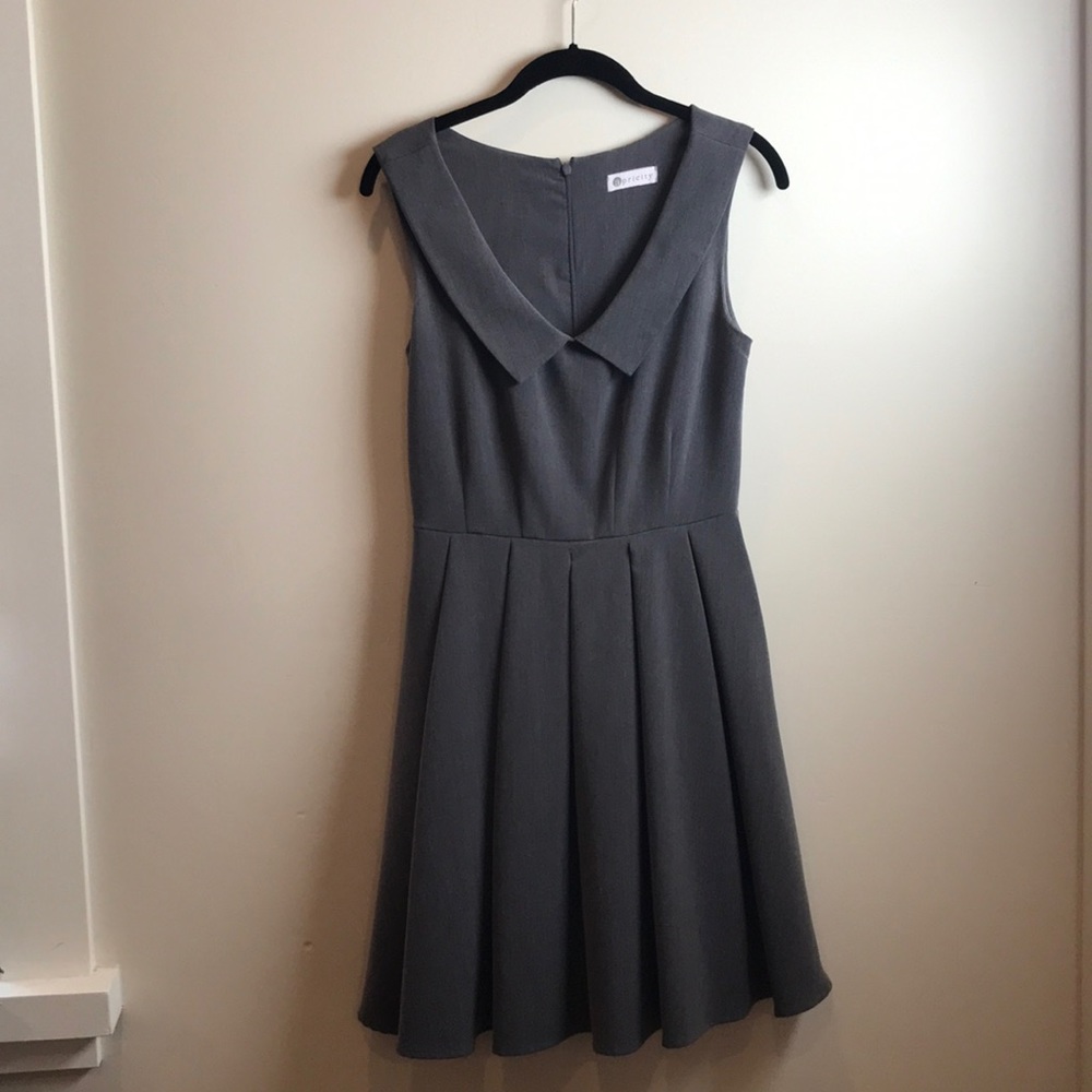 Charcoal Gray Vintage Inspired Dress 🌪